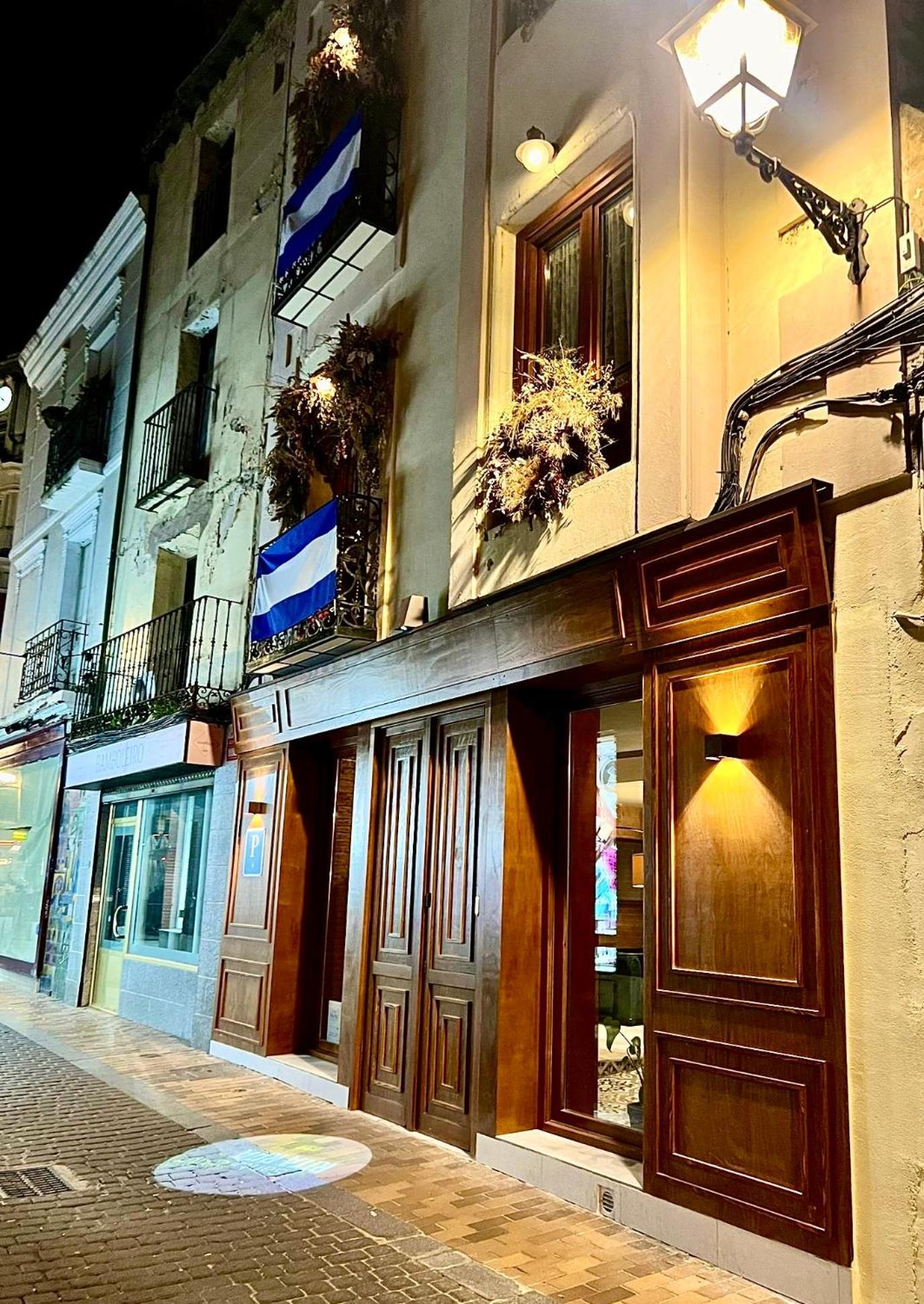 تالافيرا دي لا رينا Santa Rita Rita B&Boutique المظهر الخارجي الصورة